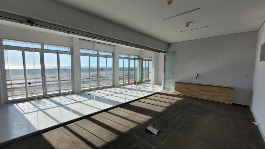 Commercial Property for Sale in Paarden Eiland Western Cape